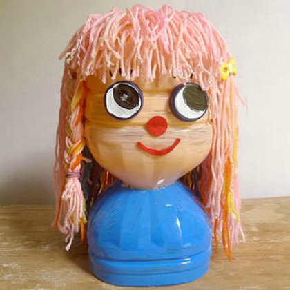DIY Recycled Plastic Bottle Hairstyling Doll Super fun hairstyling head doll!