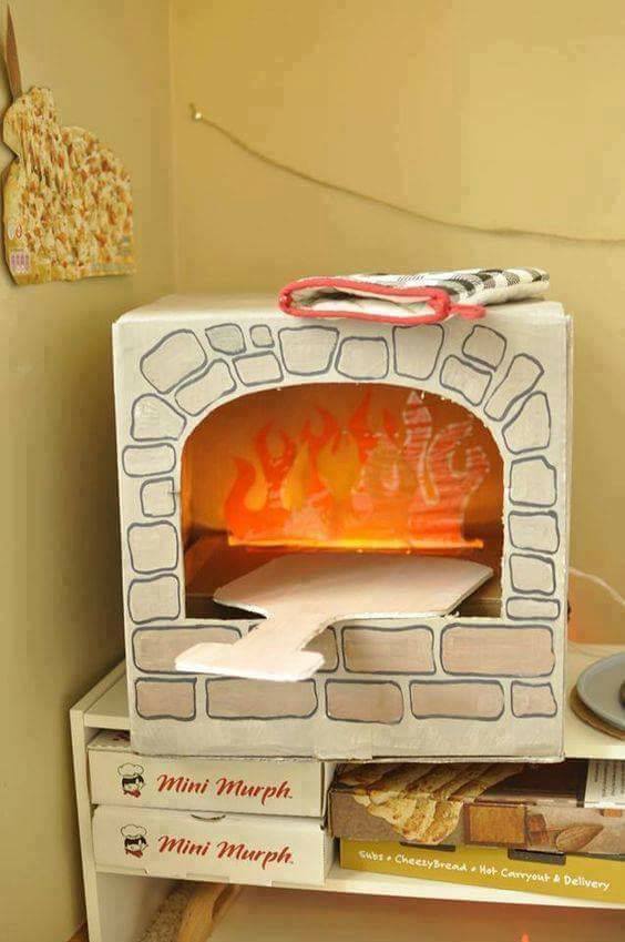 DIY Dramatic Oven Play Area For Kids 