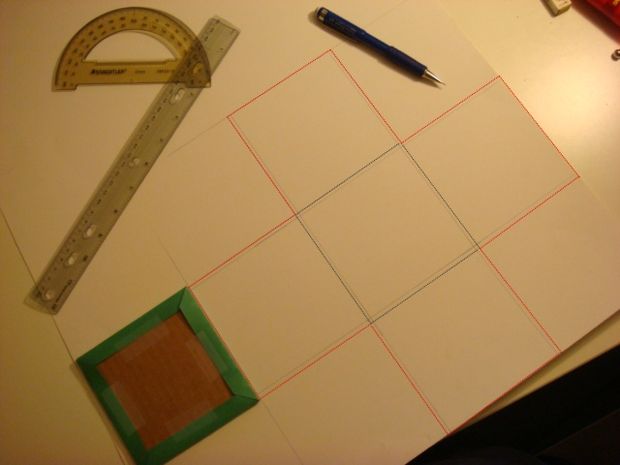 Paper with cross-shaped template for box lid