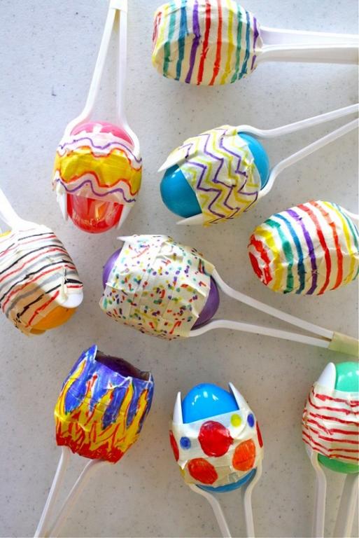 Super Cute Maracas Made With Plastic Spoons Craft Easter Egg Maracas Crafts