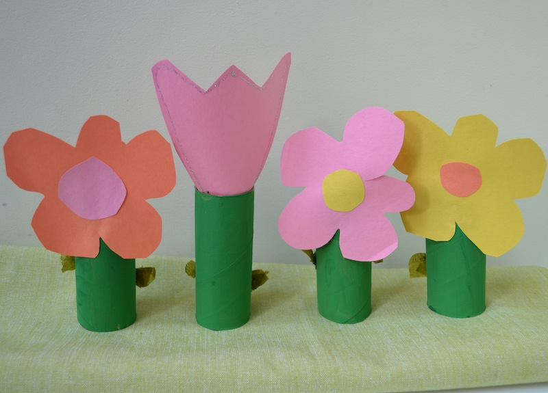 Fun Toilet Paper Roll Flowers Craft For Toddlers
