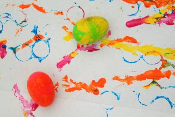 Playing And Painting With Eggs And Rolling Balls