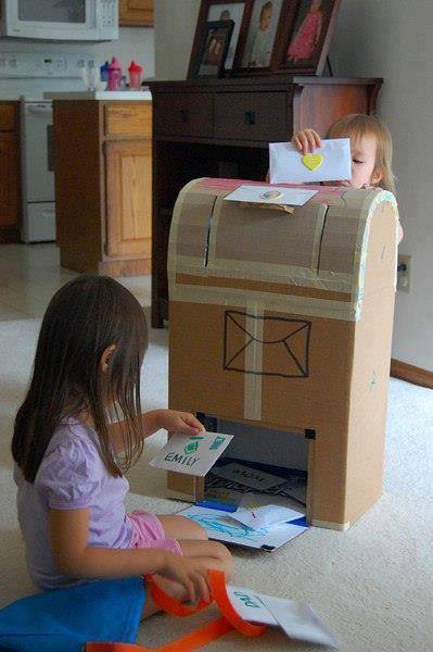 Cardboard mail box