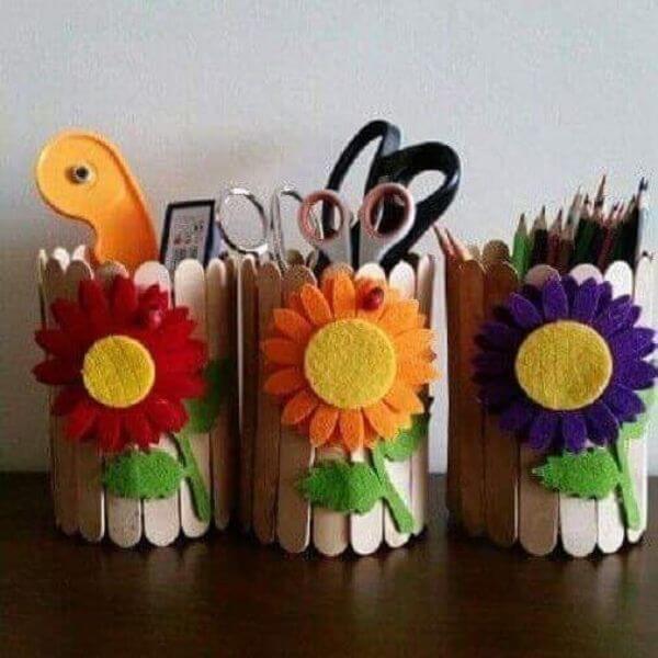 Organize And Customize : Creative DIY Stationary Organizers Popsicle Sticks Pen Stand