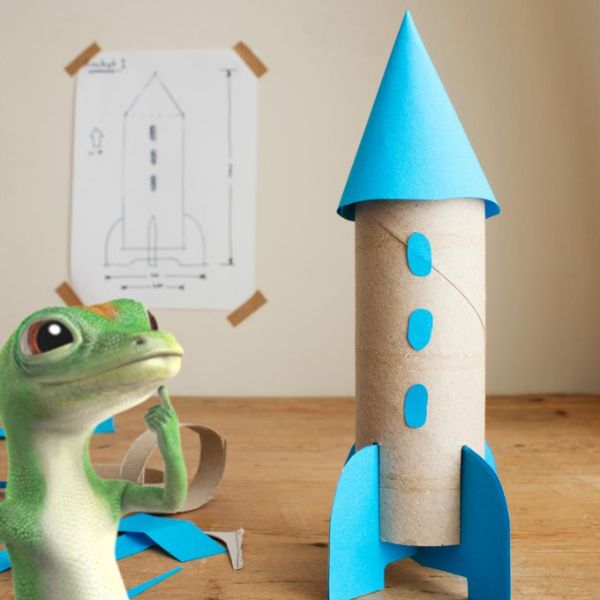Get ready for space with a rocket of toilet paper roll - Toilet Paper Roll Crafts for Kids