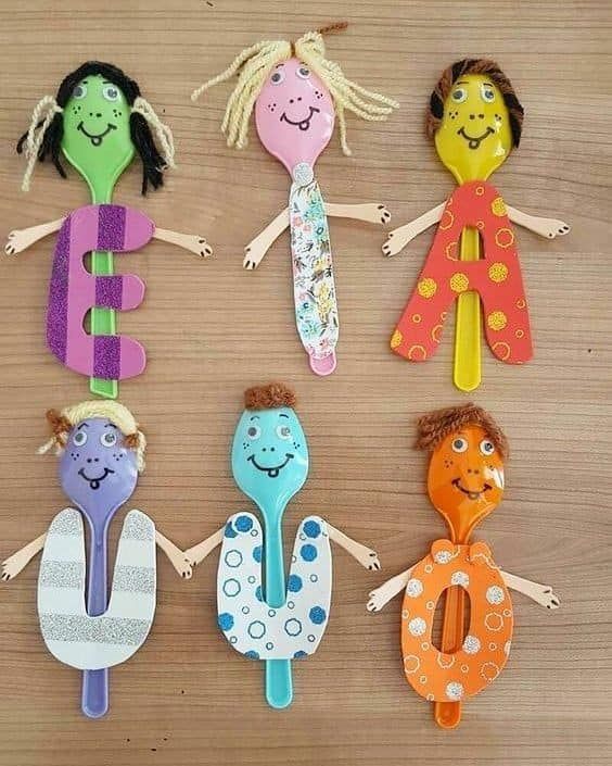 Creative and Amazing Plastic Spoon Craft Ideas Writing Names On Plastic Spoon