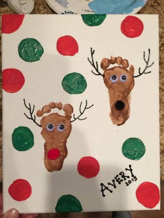 DIY Christmas Crafts for Kids Reindeer Prints