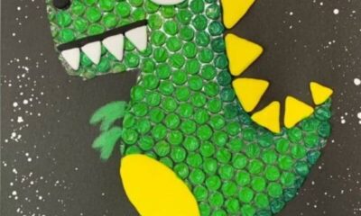 How to Make Bubble Wrap Dinosaur - Step by Step Instructions