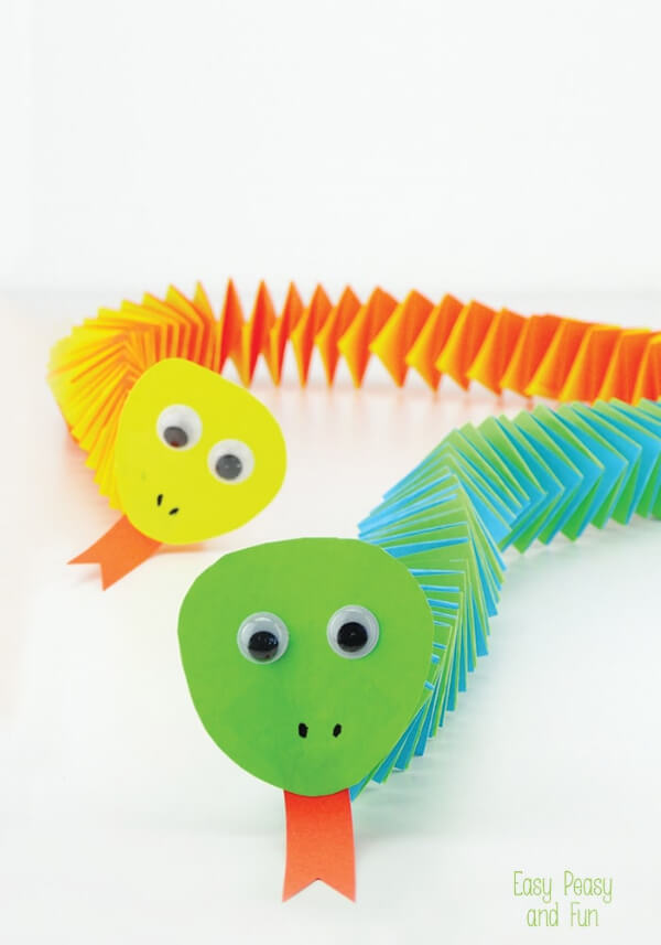DIY Paper Snake Crafts For Toddlers