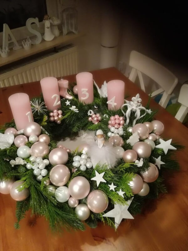 Cute pink and white table ornament