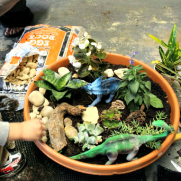 Play With Dirt Ideas For Kids A Cool Dinosaur World inside A Bucket