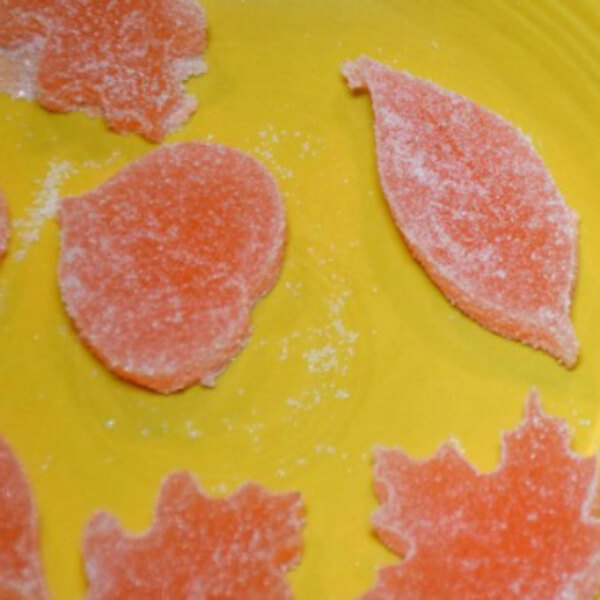 Tooty-Fruity Gummy Candy Idea In Fall Leaf Shapes : DIY Fall Snacks For Bigger Kids