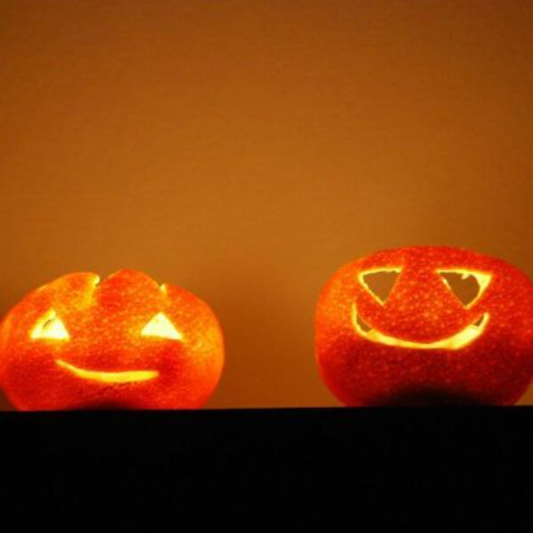Beautiful Ghost Pumpkin Craft For Halloween Night - Halloween Entertainment Ideas for 5-Year-Olds 