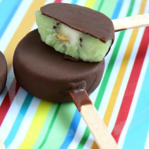 Chocolate kiwi popsicles