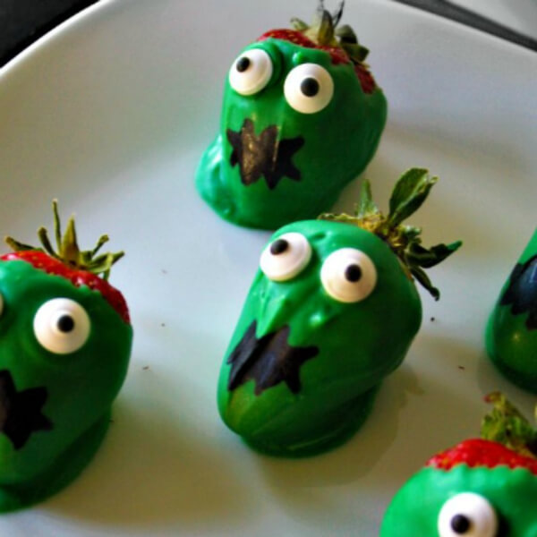 Scariest Snack With Zombie Shaped Chocolate-Covered Strawberries : DIY Fall Snacks For Bigger Kids