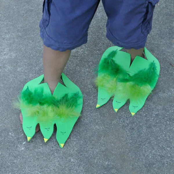 Dinosaur Feet Craft For Kids