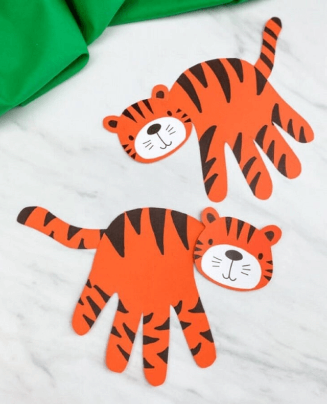 Hand Lion Easy Paper Lion Crafts for Kids