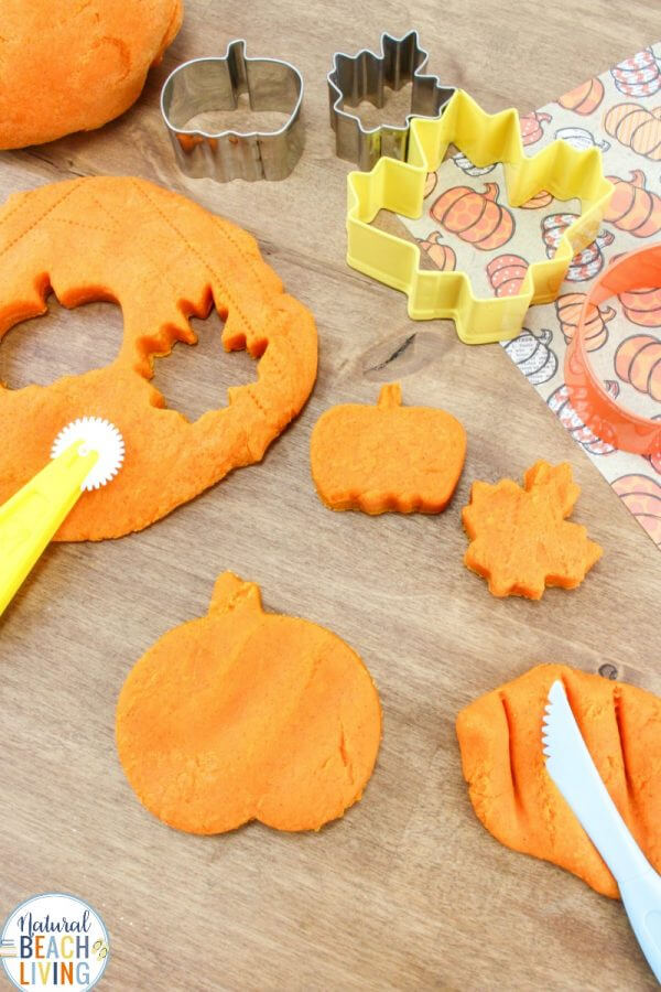 Pumpkin Playdough Craft For Preschooler Kids