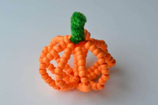 DIY Pony Beaded Pumpkin Craft Tutorial With Pipe Cleaners For Kids