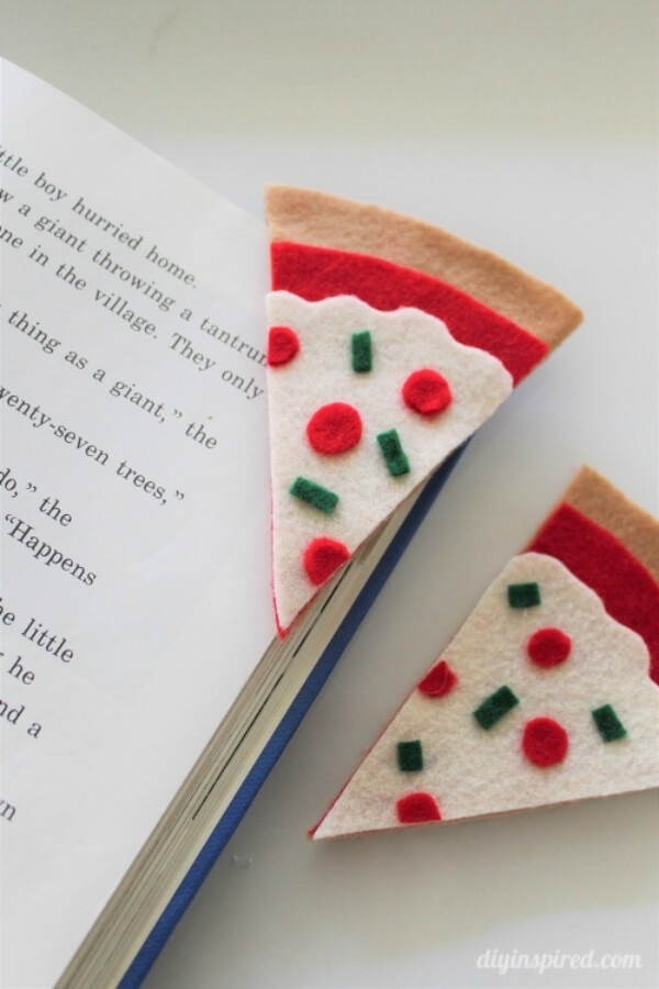 Easy No Sew Felt Projects Felt Pizza Bookmark