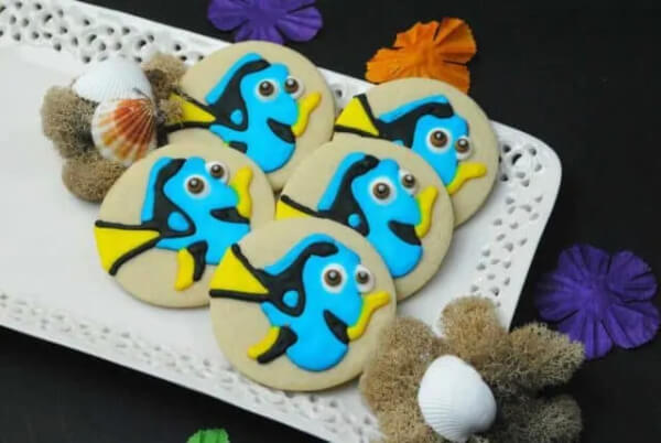Easy Cookies Decoration Ideas For Kids Finding Dory or Eating Dory?