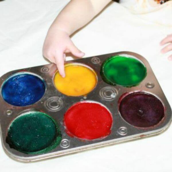 Easy Art Projects For 1-Year-Old Painting Using Edible Paints