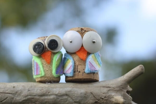 Creative Way To Make Owl Craft With Wine Cork & Button - Get Creative with Owls and Kids 