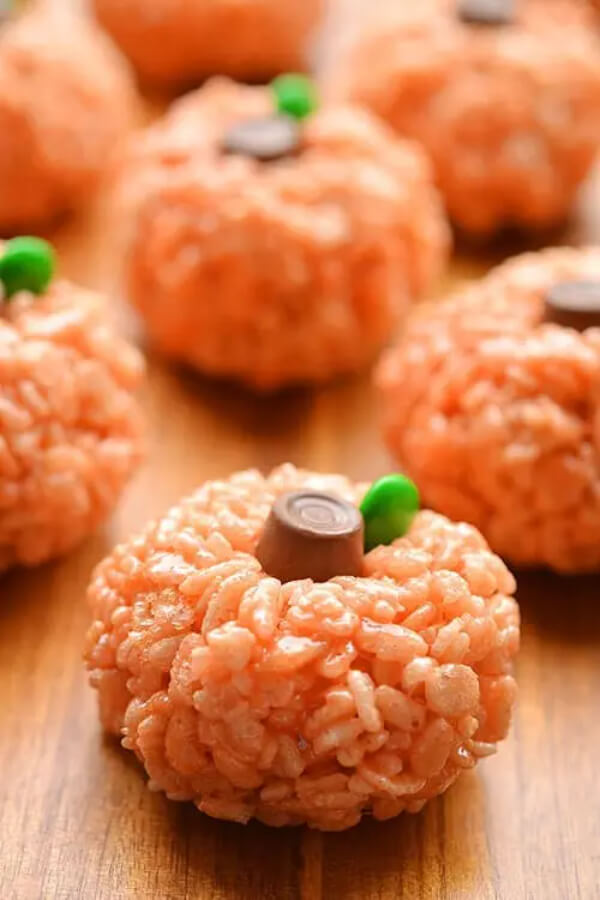 Thanksgiving Rice Krispie Treat Pumpkin Craft & Activities For Kids