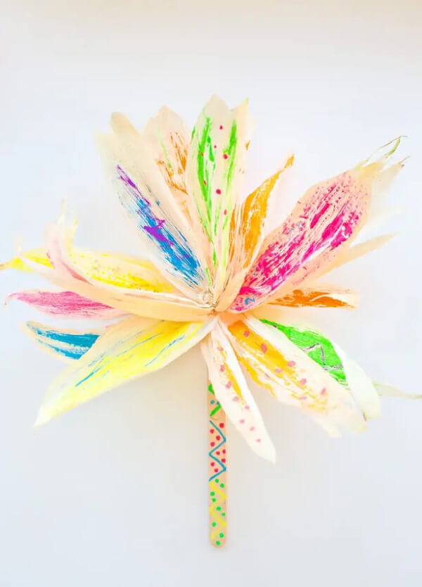 Corn Husk Flower Painting thanksgiving craft & activities For Kids