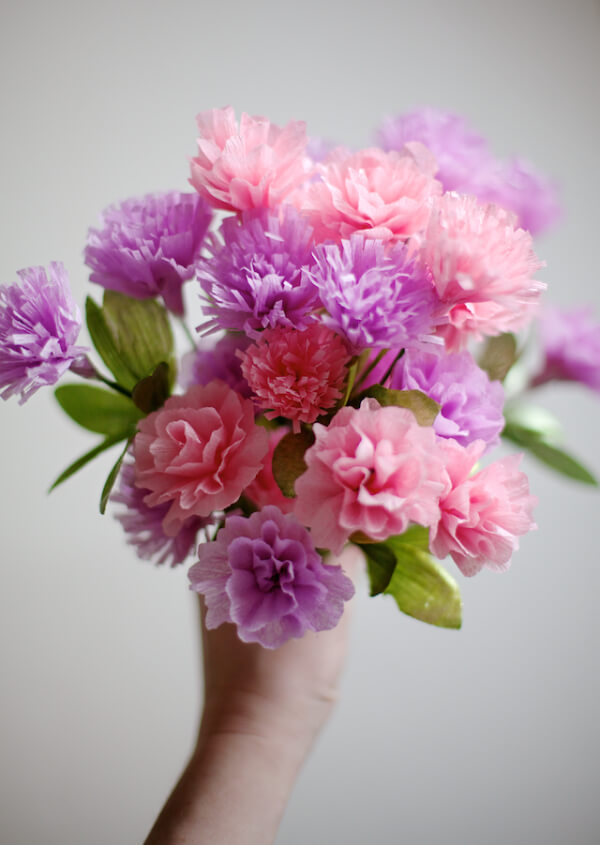 DIY Paper Flowers For Adults to Make With Kids DIY Paper Flower Bouquet  
