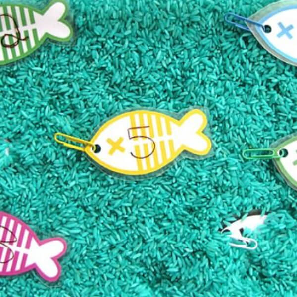 Colored Toy Fish Counting Game For Toddlers