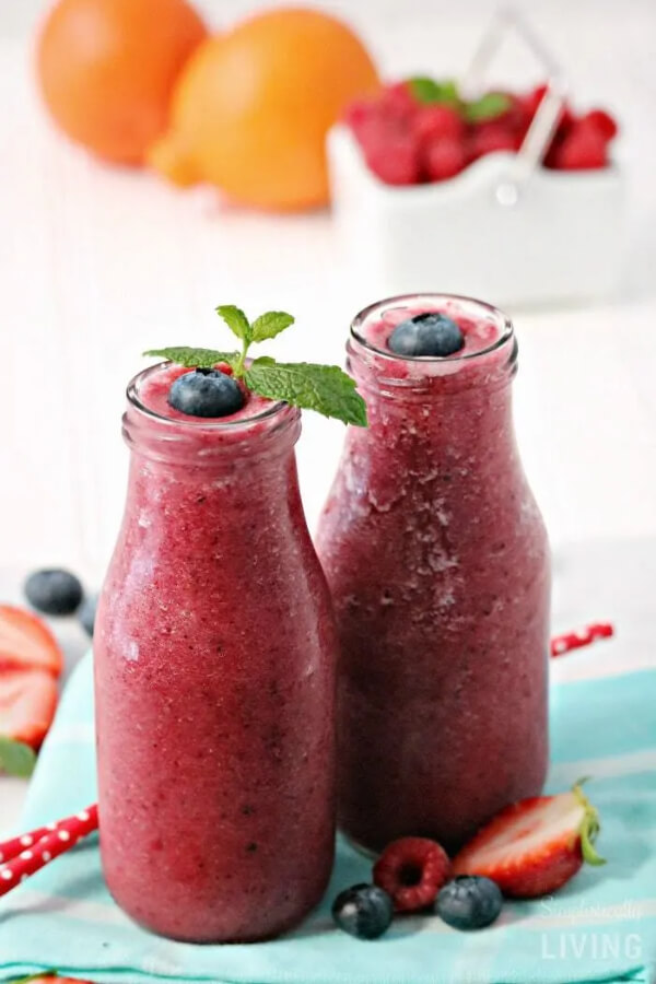 Smoothly Berry-Licious - Refreshing snacks for the young ones 