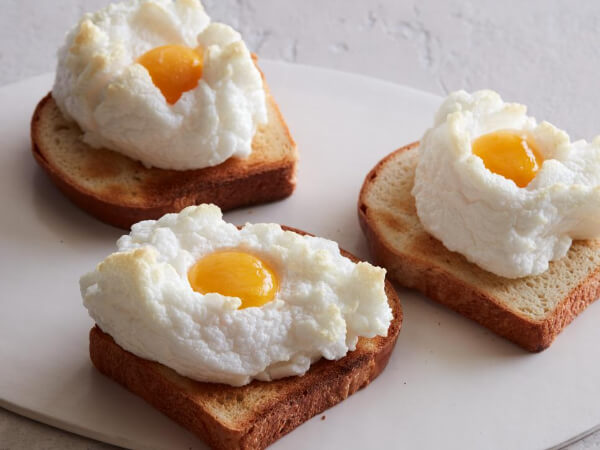 Amazing & Tasty Cloud Eggs Kids-Friendly Breakfast Idea