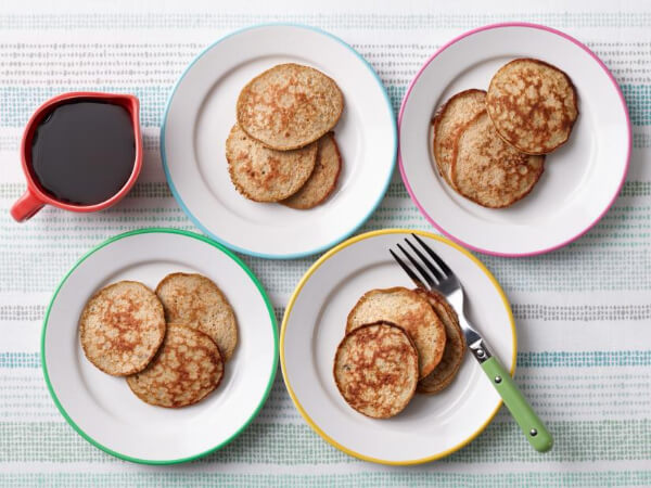 DIY Simple Way To Make Banana Pancakes For Kids 