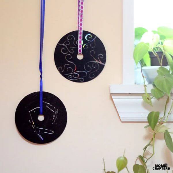 Pretty And Simple Cd Wall-hangings Recycled CD Craft Ideas For kids