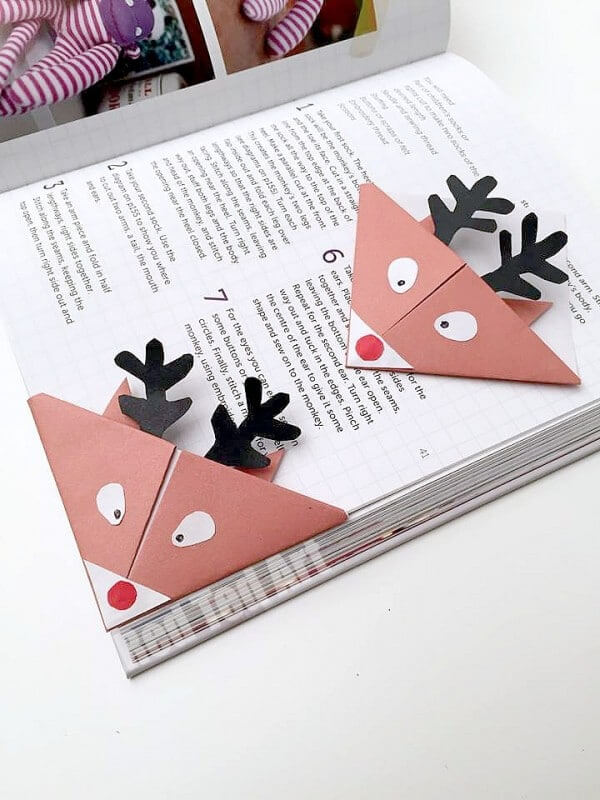 Deer Crafts & Activities for Kids Reindeer Bookmarks – Cute & Easy Origami For Kids