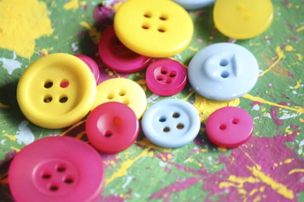 Super Simple & Fun Button Art & Craft Activity For Toddlers