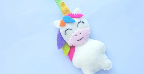Cute Felt Unicorn Craft For Toddlers
