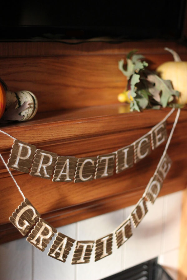 Gilded Popsicle Sticks And Garland Crafts Idea For Decoration