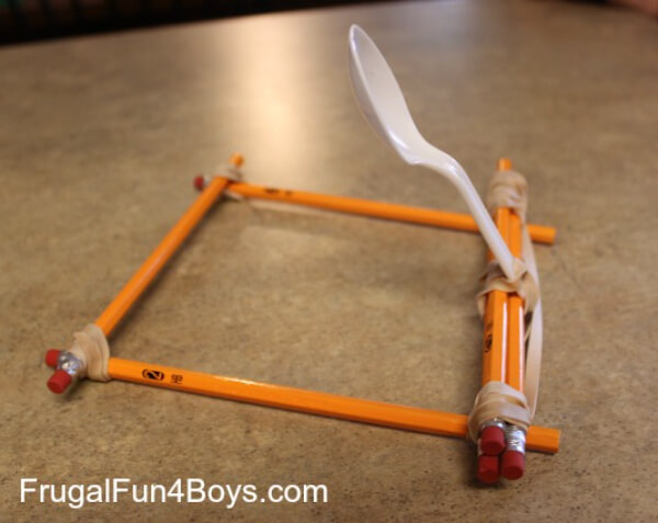  Plastic Spoon Catapult Design Craft Ideas For kids