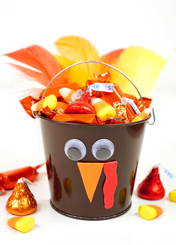 Turkey Treat Buckets Crafts For Thanksgiving Thanksgiving Crafts for Kids