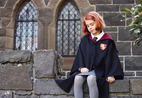 DIY Halloween Costumes for Kids Amazing Hogwarts Robe: Perfect For Halloween