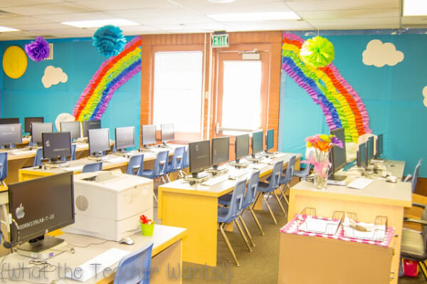 Rainbow Bulletin Boards for Classroom Creative Rainbow Themed Computer Lab Idea
