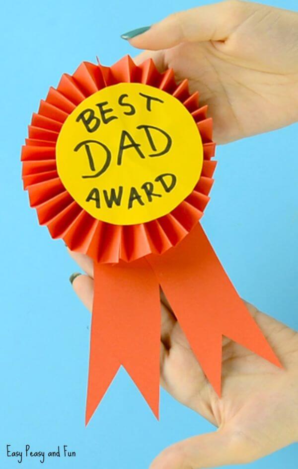 DIY Award Ribbon Father's Day Craft for Kids Father’s Day Crafts for Kids
