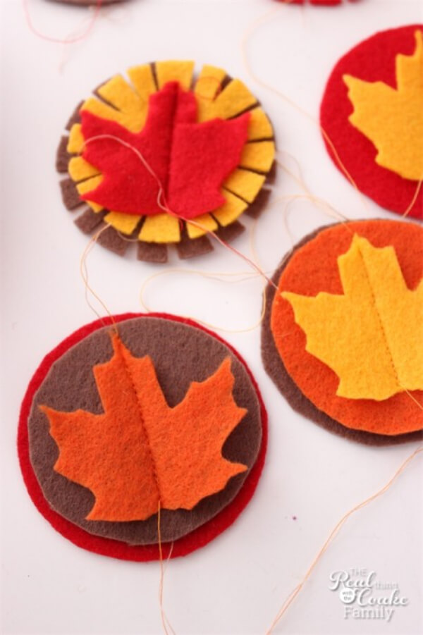DIY Thanksgiving Craft Ideas DIY Felt  Napkin Rings Thanksgiving Craft for Kids