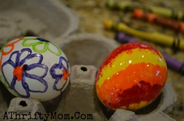 Dye Easter Eggs for Kids DIY Melted Crayon Design Easter Eggs Craft