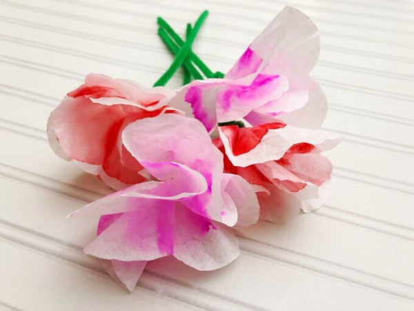 Easy Coffee Filter Flower Craft For Kids 