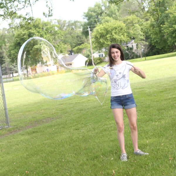Easy Giant Bubbles Science Experiment for Kids