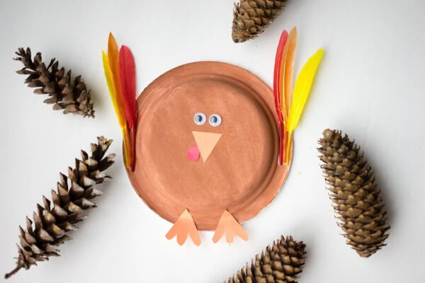 Easy Thanksgiving Paper Plate Craft Idea For Preschoolers