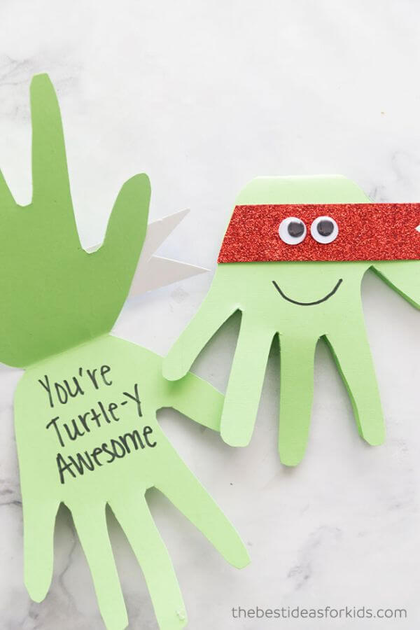 Easy Superhero Handprints Father's Day Greeting Card for Kids Father’s Day Crafts for Kids